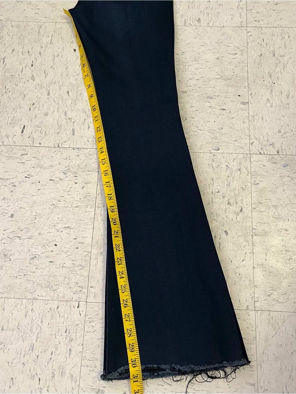 Revolve Hudson Mia 5 Pocket Mid Rise Flare Jeans - Picture 6 of 11